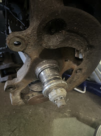 RH automotive llc