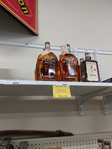 Liquor Store «Liquor City Uncorked», reviews and photos, 501 Crescent Ave, Covington, KY 41011, USA