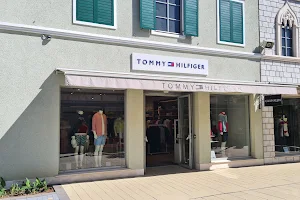 Tommy Hilfiger Outlet image