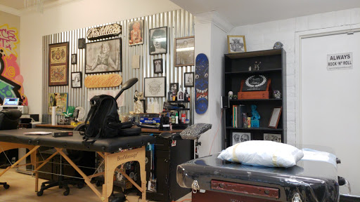 Explore chain tattoo ideas, creative tattoo ideas in Sacramento, available at 13 MAG TATTOO