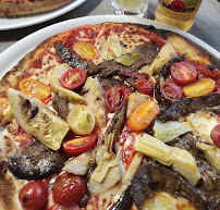Plats et boissons du Pizzeria Jojo Pizza à Champagnole - n°2