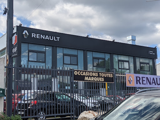 Photo 1 - L'automobile John Tonna