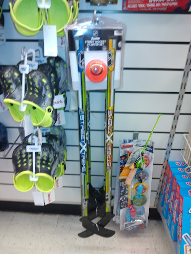 Department Store «T.J. Maxx», reviews and photos, 7326 Gall Blvd, Zephyrhills, FL 33541, USA