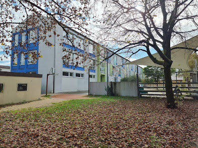 Heinrich-Braun-Mittelschule Trostberg Heinrich-Braun-Straße 8, 83308 Trostberg, Deutschland