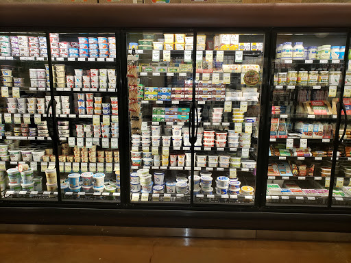 Grocery Store «Fresh Thyme Farmers Market- Town & Country», reviews and photos, 13957 Manchester Rd, Ballwin, MO 63011, USA