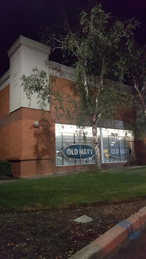 Clothing Store «Old Navy», reviews and photos, 880 Sunrise Hwy, Bay Shore, NY 11706, USA