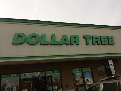 Dollar Store «Dollar Tree», reviews and photos, 3600 NJ-35, Hazlet, NJ 07730, USA