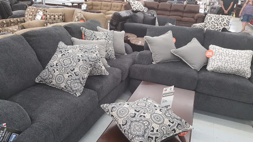 Discount Store «Big Lots», reviews and photos, 650 Wolcott St, Waterbury, CT 06705, USA