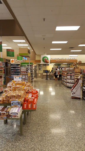 Supermarket «Publix Super Market at Country Club Plaza», reviews and photos, 18496 NW 67th Ave, Hialeah, FL 33015, USA