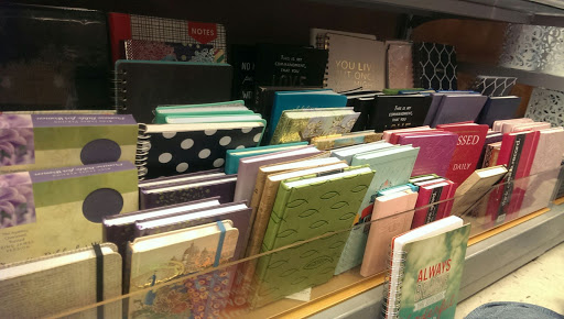 Department Store «T.J. Maxx», reviews and photos, 3400 Shoppers Dr, McHenry, IL 60050, USA