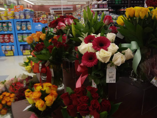 Shopping Mall «Bond Shopping Center», reviews and photos, 1891 S State Rd, Upper Darby, PA 19082, USA