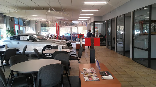 Used Car Dealer «Inline Auto Sale», reviews and photos, 2900 N Main St, Fuquay Varina, NC 27526, USA