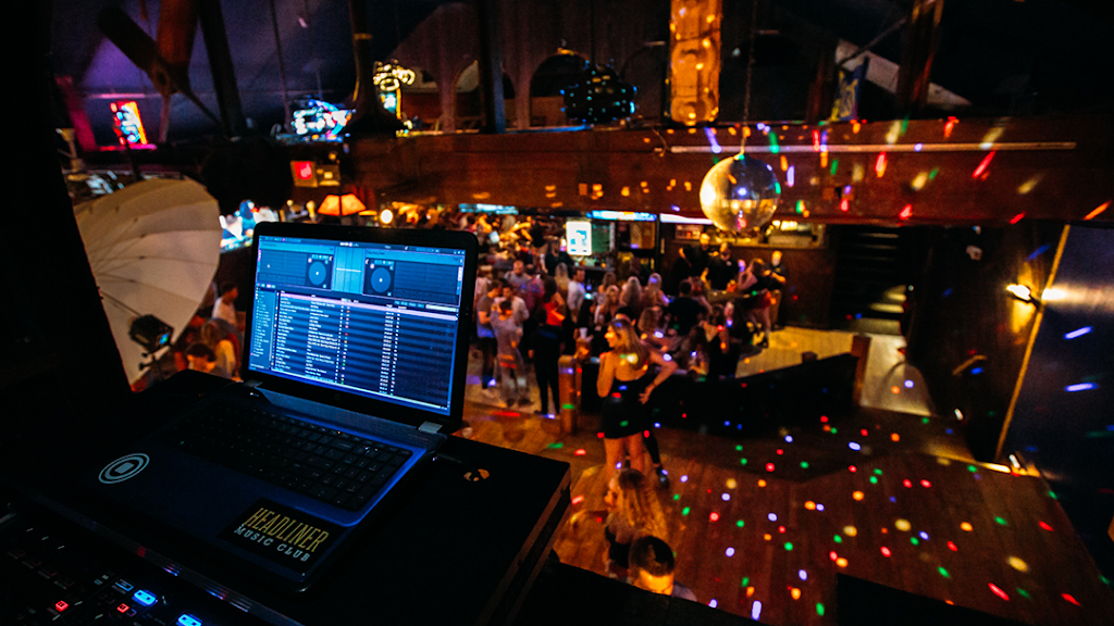 Scorekeepers Sports Grill and Pub 48104