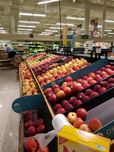 Supermarket «Publix Super Market at Lake Gibson Shopping Center», reviews and photos, 6767 US Hwy 98 N, Lakeland, FL 33809, USA