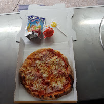 Plats et boissons du Pizzas à emporter Pizz'anziana à Puiseaux - n°3
