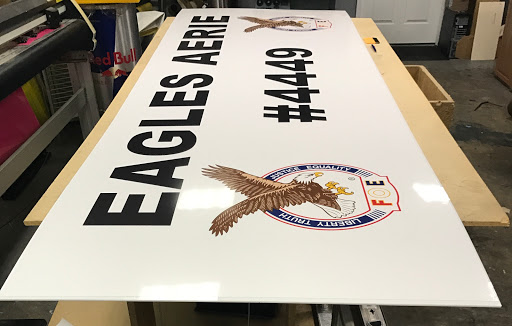Sign Shop «Cutting Edge Signs and Visuals», reviews and photos, 1055 Nursery Rd #105, Winter Springs, FL 32708, USA