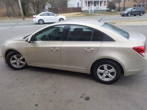 Used Car Dealer «Oakland Auto Sales», reviews and photos, 214 Tremont St, Taunton, MA 02780, USA