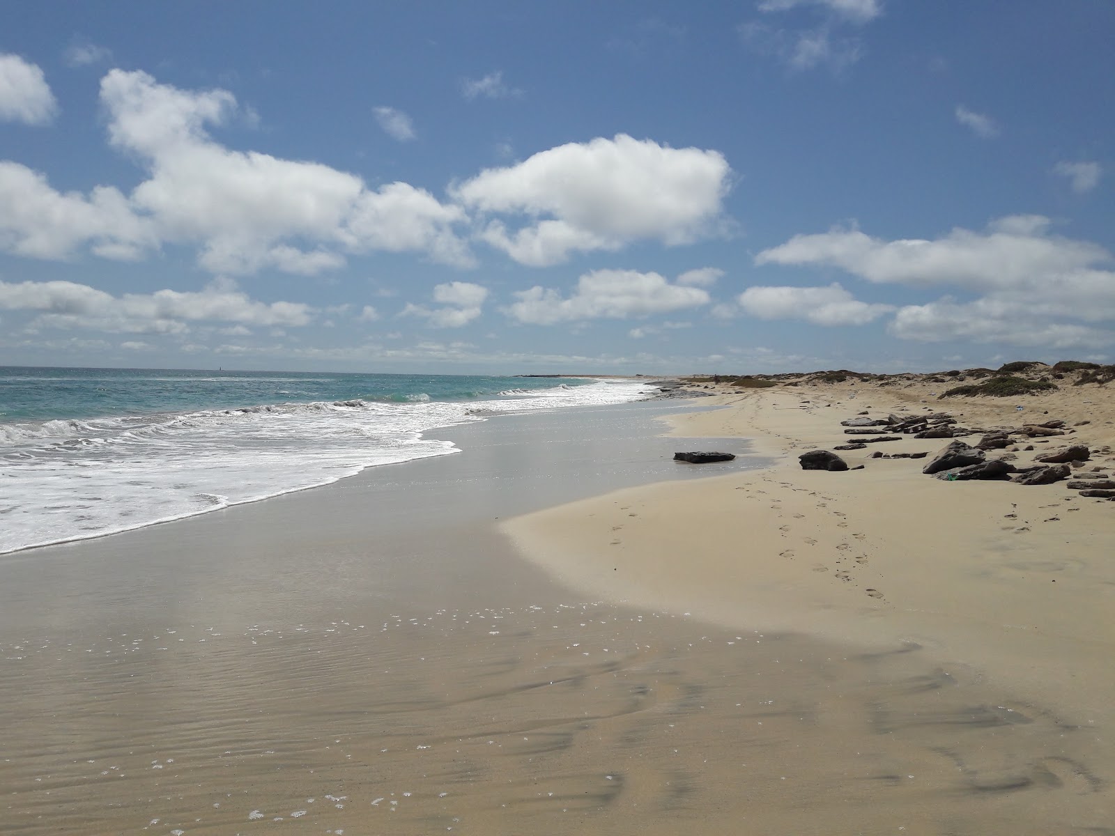 Foto von Kite Beach - Sal Cape Verde - beliebter Ort unter Entspannungskennern