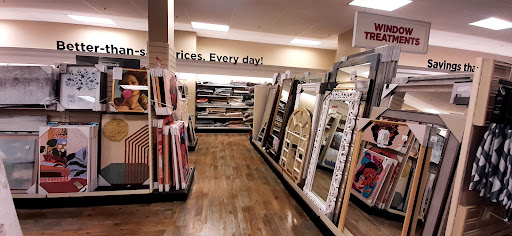 Department Store «HomeGoods», reviews and photos, 5530 Reseda Blvd, Tarzana, CA 91356, USA