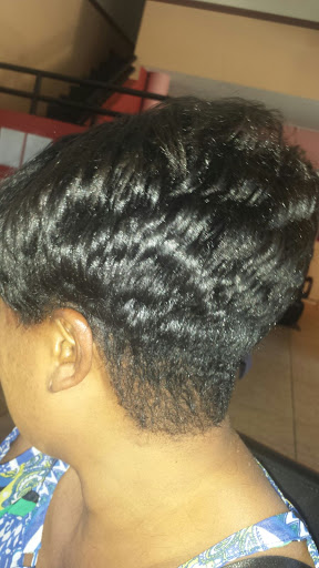 Beauty Salon «Apol Beauty Salon & Dominican Hair», reviews and photos, 602 SW Bayshore Blvd, Port St Lucie, FL 34983, USA