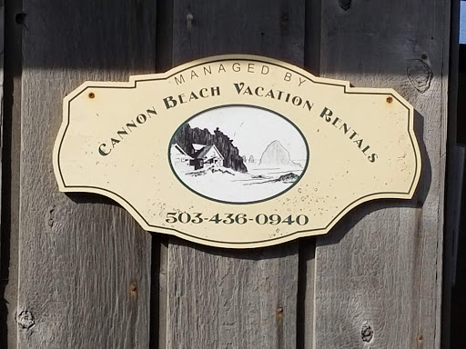 Tourist Attraction «Haystack Rock», reviews and photos, US-101, Cannon Beach, OR 97110, USA