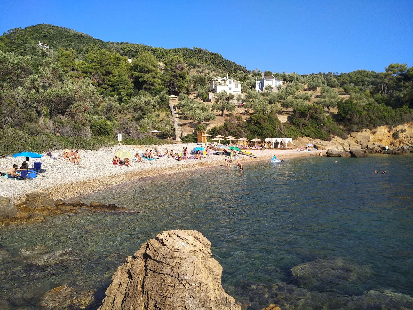 Foto von Great Sand beach mit kleine, graue kiesel Oberfläche