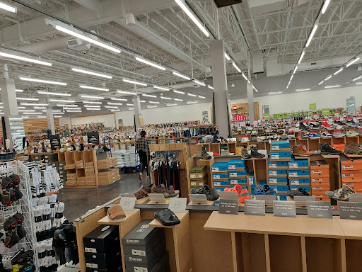 Shoe Store «DSW Designer Shoe Warehouse», reviews and photos, 43598 Christy St, Fremont, CA 94538, USA