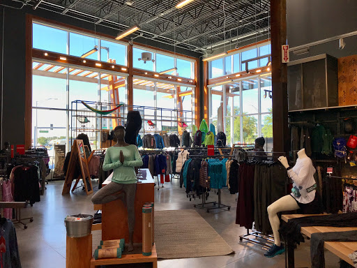 Camping Store «REI», reviews and photos, 350 Independence Blvd, Virginia Beach, VA 23462, USA