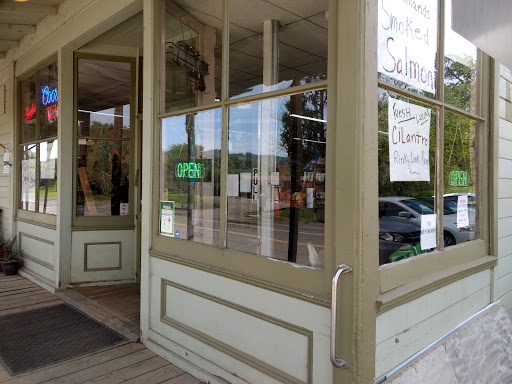 Grocery Store «Guinda Corner Store», reviews and photos, 7530 CA-16, Guinda, CA 95637, USA