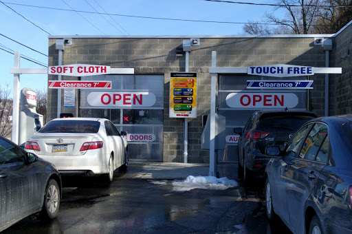 Dirks Lawrenceville Car Wash en Pittsburgh