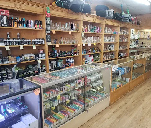 Tobacco Shop «Tobacco One Smoke Shop», reviews and photos, 1220 E Yorba Linda Blvd, Placentia, CA 92870, USA