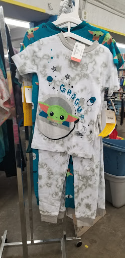 Thrift Store «Southern Thrift Store», reviews and photos, 5010 Charlotte Ave, Nashville, TN 37209, USA