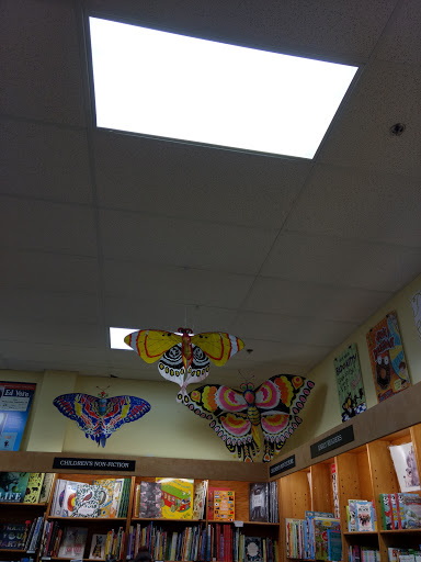 Book Store «Copperfield’s Books», reviews and photos, 775 Village Ct, Santa Rosa, CA 95405, USA
