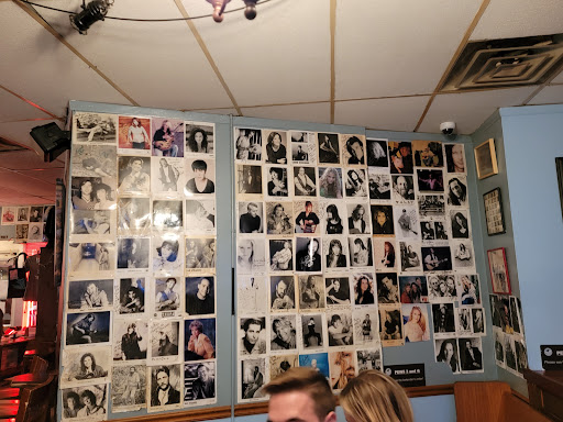 Cafe «The Bluebird Cafe», reviews and photos, 4104 Hillsboro Pike, Nashville, TN 37215, USA