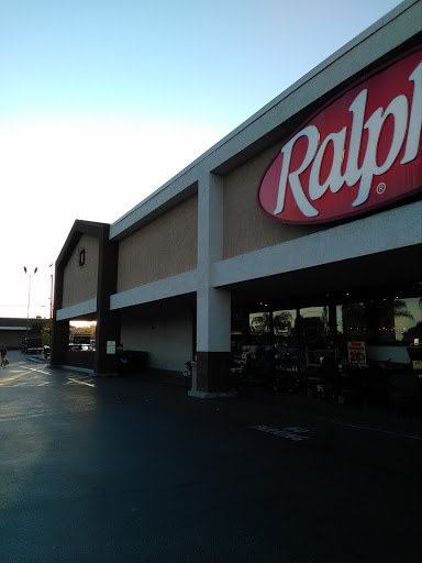 Grocery Store «Ralphs», reviews and photos, 211 E Foothill Blvd, Arcadia, CA 91006, USA