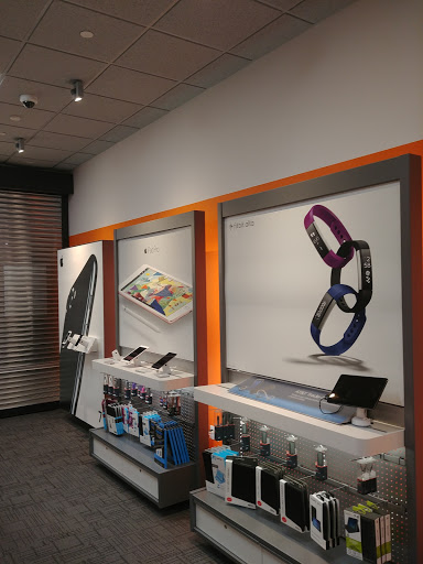 Cell Phone Store «AT&T Authorized Retailer», reviews and photos, 1068 E Brokaw Rd #30, San Jose, CA 95131, USA