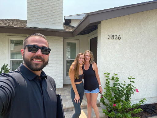 Davis Bartels Realtor image