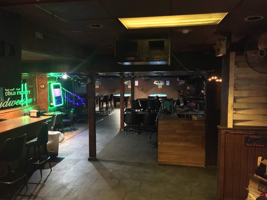 Rob's Restaurant & Lounge 37415