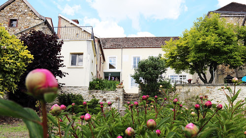 GÎTE LE 45 BEAUREGARD à Fleury-la-Rivière