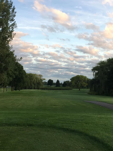 Golf Course «Shadowbrooke Golf Course», reviews and photos, 3192 MN-7, Lester Prairie, MN 55354, USA