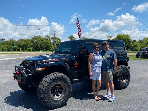 Car Dealer «Bayshore Automotive», reviews and photos, 2801 Adamo Dr, Tampa, FL 33619, USA