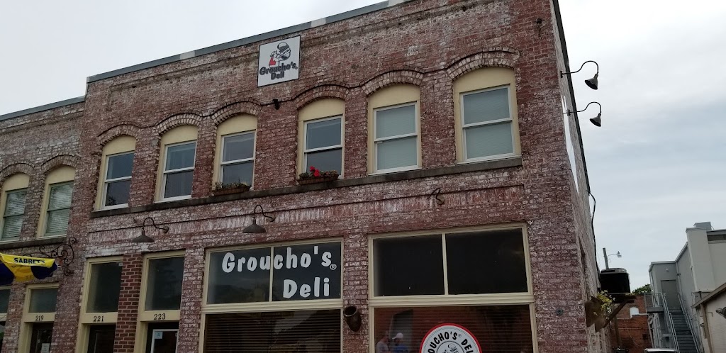 Groucho's Deli 29526