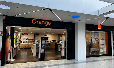 Boutique Orange - Ménétrol à Ménétrol