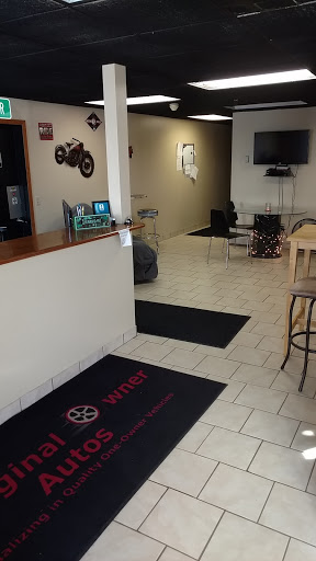 Used Car Dealer «Original Owner Autos», reviews and photos, 9811 Hamilton Rd, Eden Prairie, MN 55344, USA