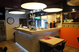 Pizzeria Harenda. Restauracja-pub. image