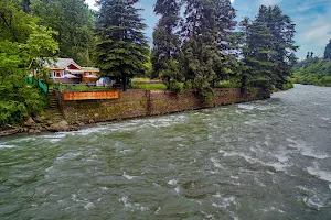 The Riverside Cottage Pahalgam image