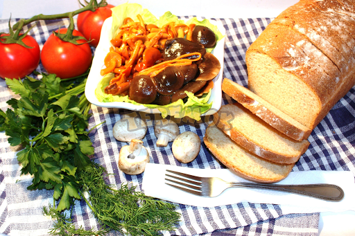 Grocery Store «Teremok», reviews and photos, 5519 Hemlock St, Sacramento, CA 95841, USA