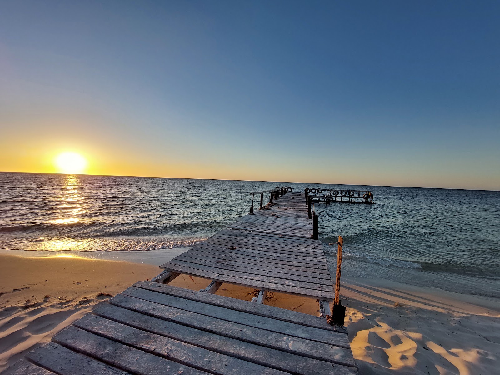 Coolimba Beach'in fotoğrafı çok temiz temizlik seviyesi ile