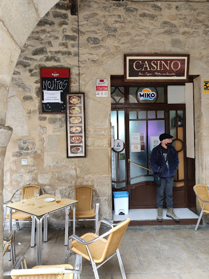 Casino Bar Tapas Restaurante - Calle de Santiago Hernández Ruiz, 8-10, 44580 Valderrobres, Teruel, Spain
