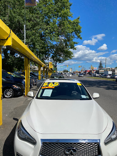 Used Car Dealer «Sunrise Auto Sales», reviews and photos, 246-19 N Conduit Ave, Rosedale, NY 11422, USA